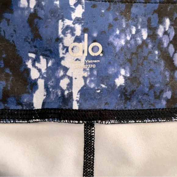 ALO Yoga Airbrush Full length Legging Snakeskin Python Print Deep Electric Blue - Picture 7 of 9